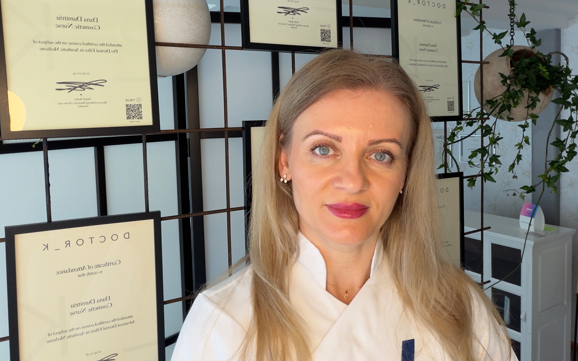 Dana Maria, legitimerad sjuksköterska på DanaEstetik i Nyköping